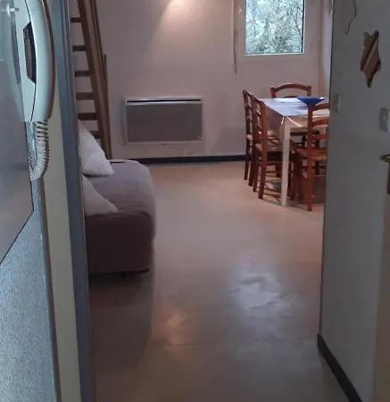 Montagne Ariegeoise Apartment *